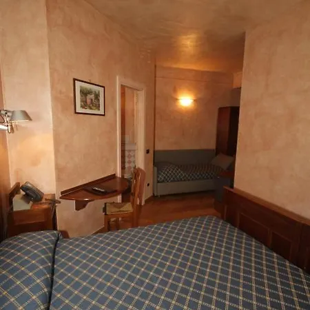 Hotel La Pietra Fosdinovo