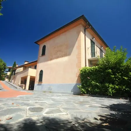 La Pietra Fosdinovo
