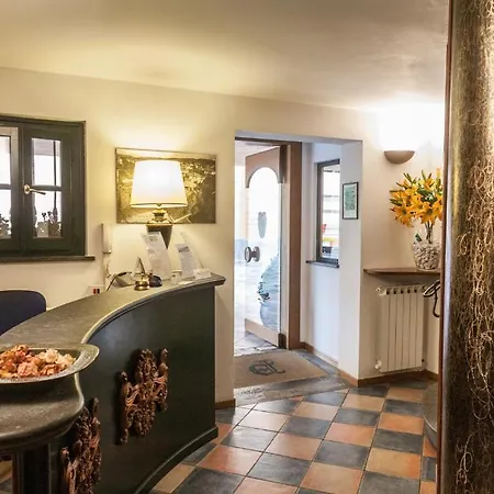 La Pietra