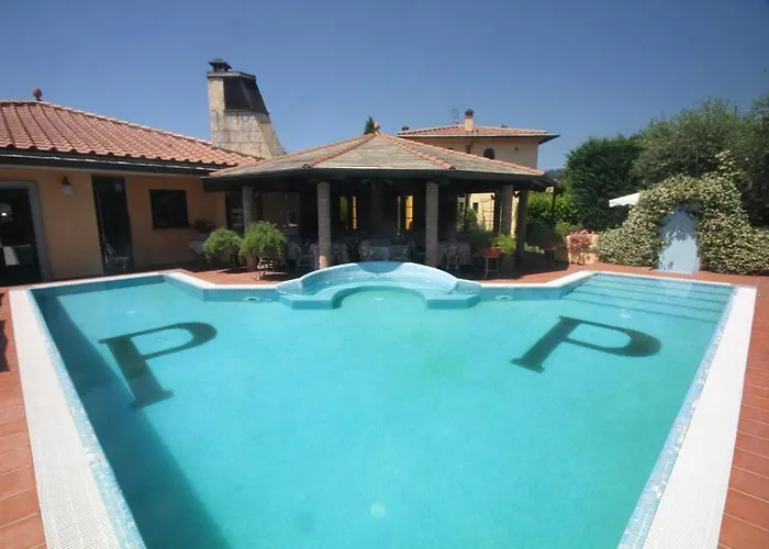 La Pietra 3*