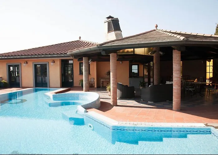 La Pietra 3*
