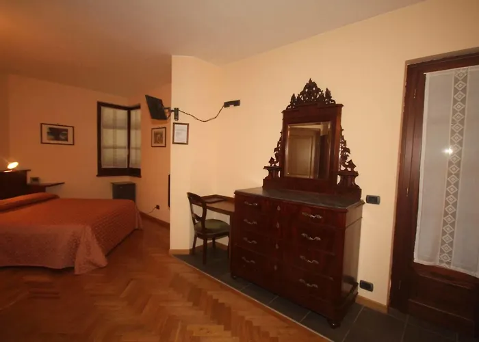 La Pietra 3*